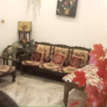 Ayodhya Vaibhav Sadan Dharmsala酒店 外观 照片